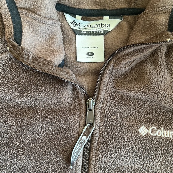 Columbia Fleece Jacket - Picture 2 of 2